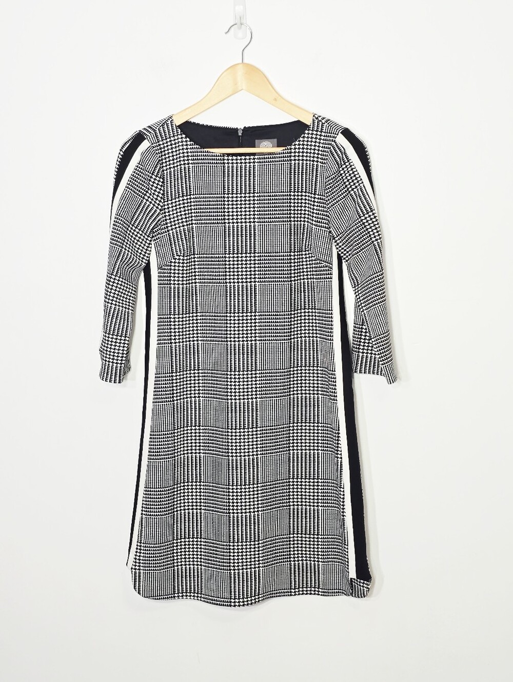 Vince Camuto Black White Plaid Glen Check 3/4 Sleeves Business Casual Size 4
